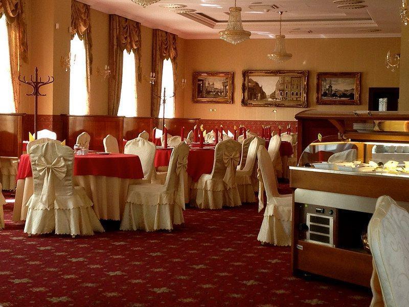 Palace Hotel Polom Žilina Buitenkant foto