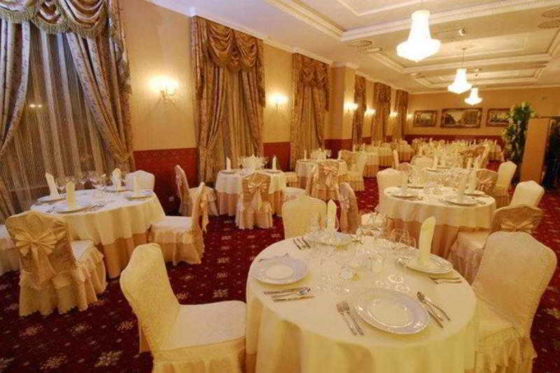 Palace Hotel Polom Žilina Buitenkant foto