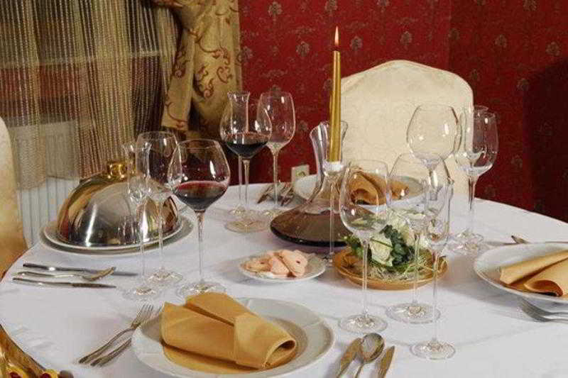 Palace Hotel Polom Žilina Restaurant foto
